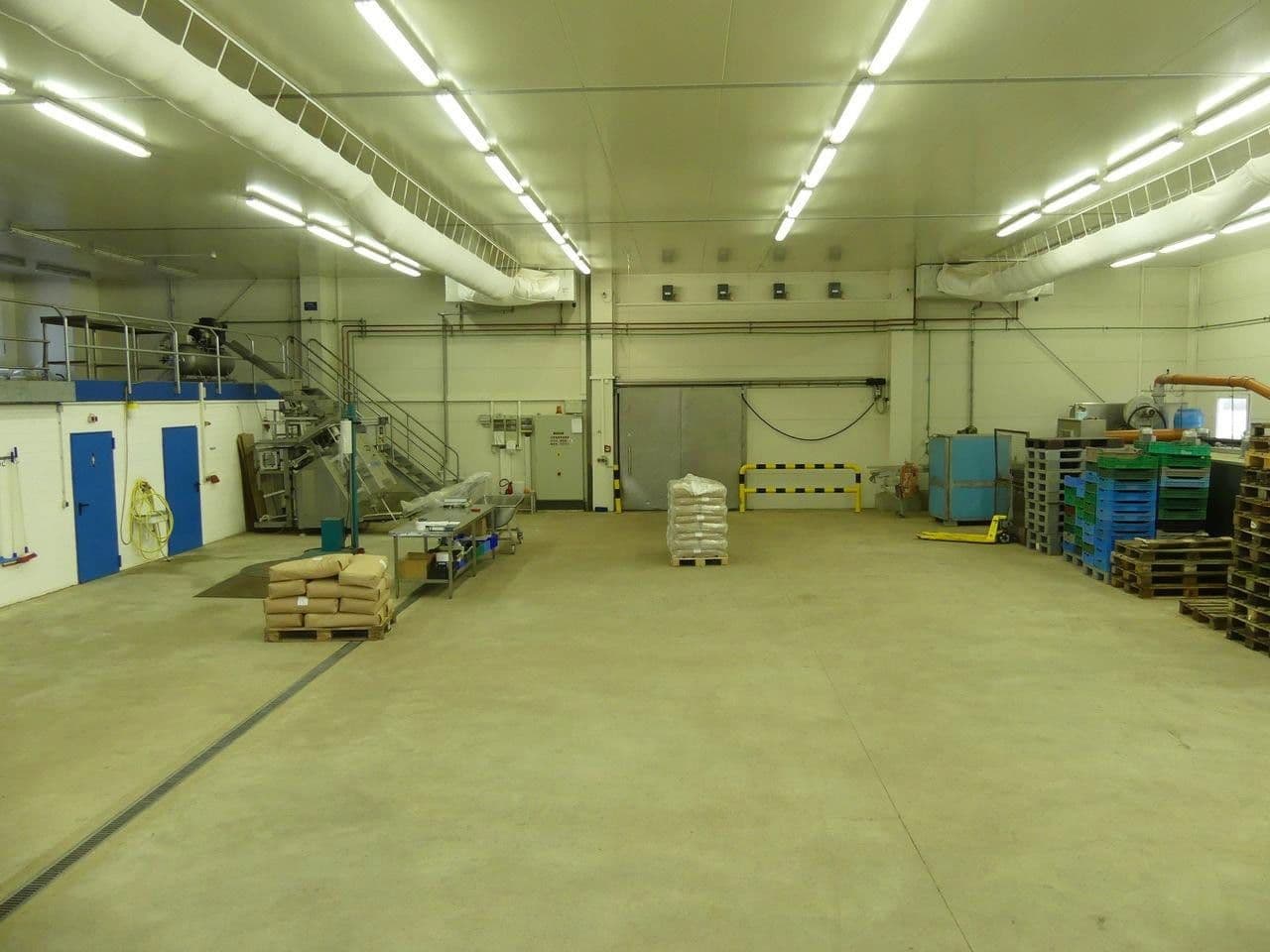 Predaj nebytového priestoru 14.154 m², Am Heidweg 7, Pressath, Bavorsko Predaj nebytového priestoru 14.154 m², Am Heidweg 7, Pressath, Bavorsko