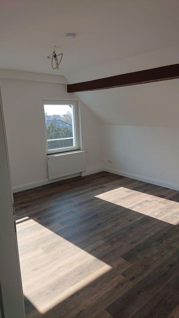 Prenájom bytu 3-izbový 60 m², Lange Straße 35, Nordenham, Dolné Sasko Prenájom bytu 3-izbový 60 m², Lange Straße 35, Nordenham, Dolné Sasko