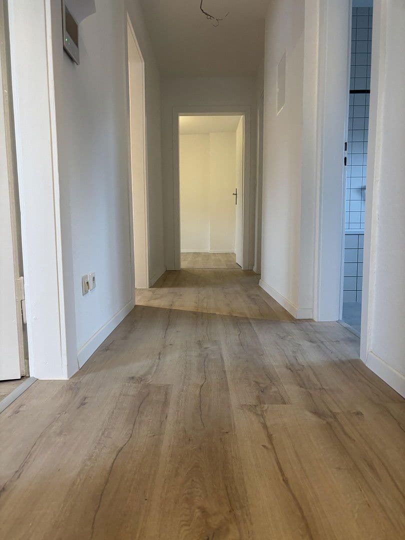 Prenájom bytu 3-izbový 65 m², Pforzheim, Bádensko-Wurttembersko Prenájom bytu 3-izbový 65 m², Pforzheim, Bádensko-Wurttembersko