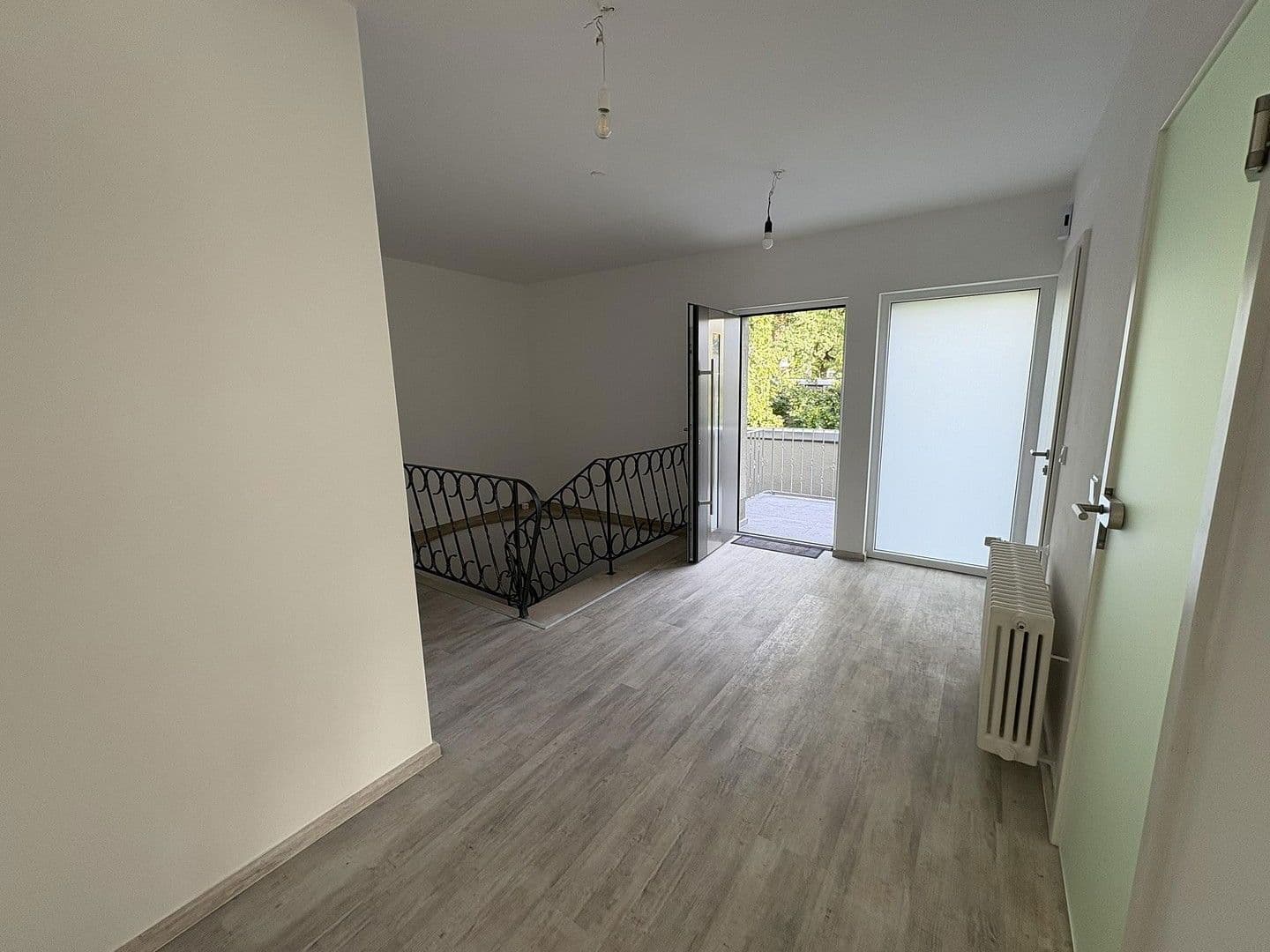 Prenájom bytu 4-izbový 108 m², Luisenstraße 121a, Siegburg, Severné Porýnie - Westfálsko Prenájom bytu 4-izbový 108 m², Luisenstraße 121a, Siegburg, Severné Porýnie - Westfálsko