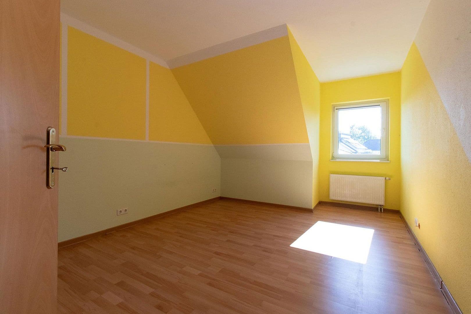 Predaj domu 122 m², pozemek 202 m², Anemonenweg 15, Möser, Sasko-Anhaltsko Predaj domu 122 m², pozemek 202 m², Anemonenweg 15, Möser, Sasko-Anhaltsko