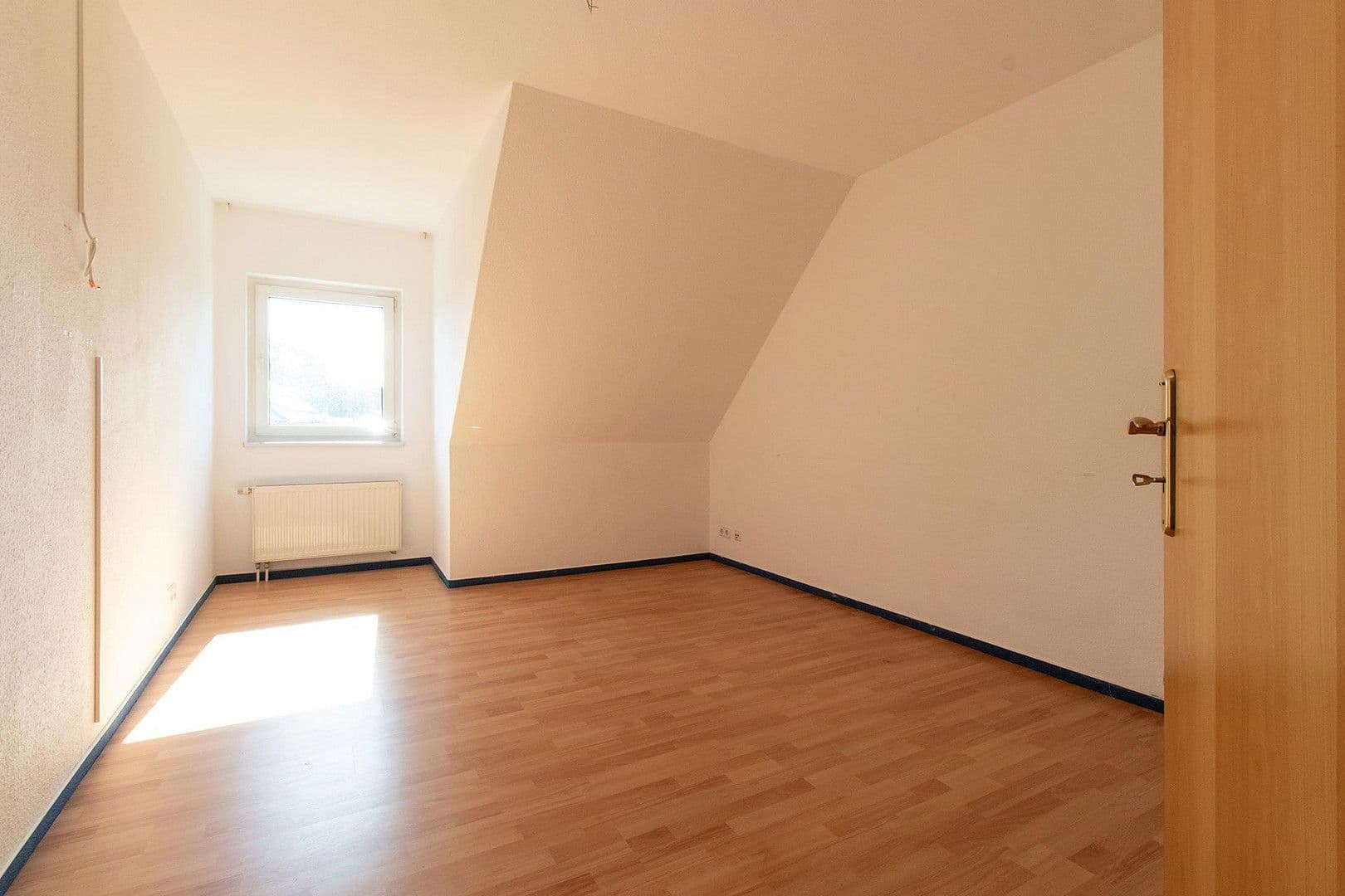 Predaj domu 122 m², pozemek 202 m², Anemonenweg 15, Möser, Sasko-Anhaltsko Predaj domu 122 m², pozemek 202 m², Anemonenweg 15, Möser, Sasko-Anhaltsko