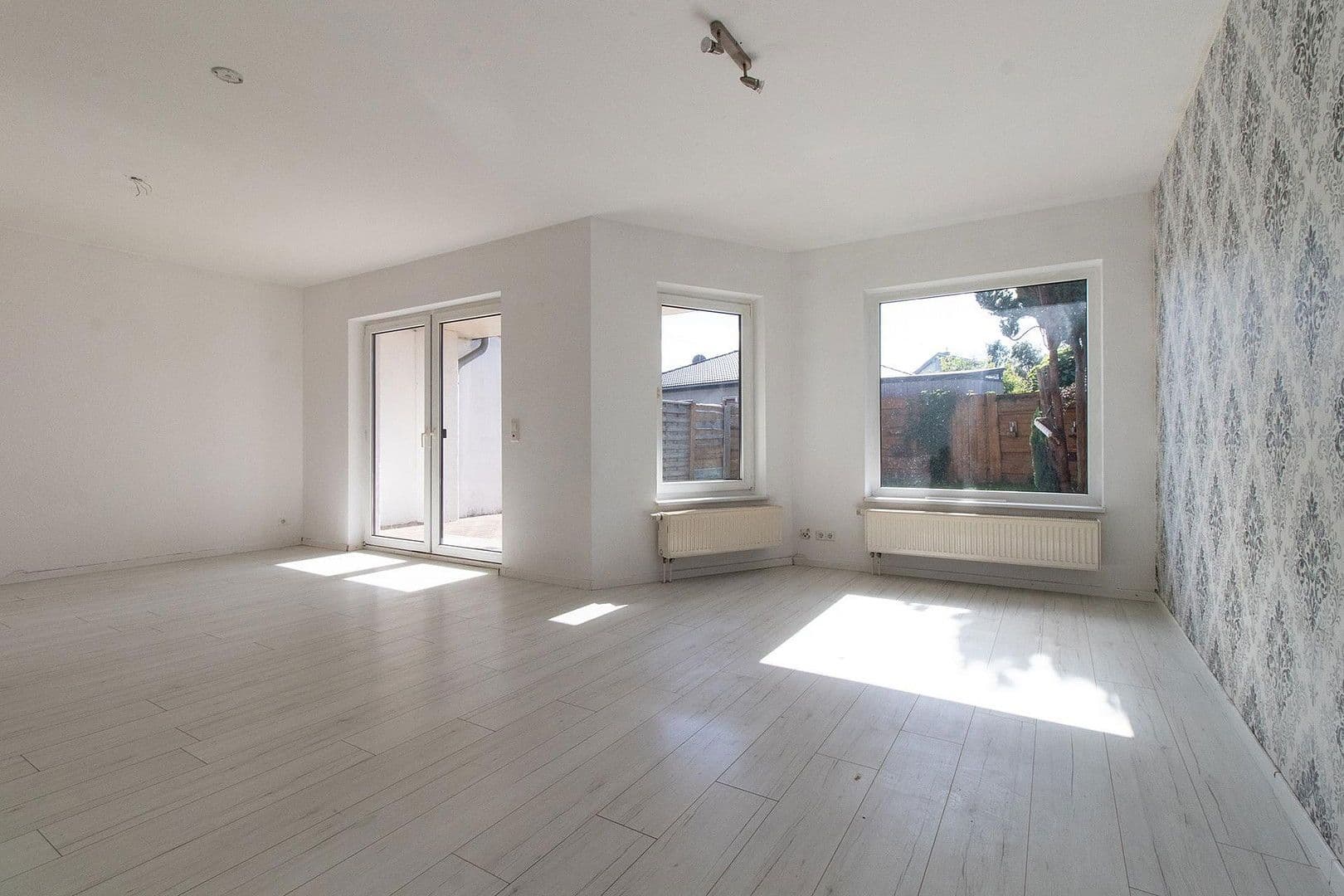 Predaj domu 122 m², pozemek 202 m², Anemonenweg 15, Möser, Sasko-Anhaltsko Predaj domu 122 m², pozemek 202 m², Anemonenweg 15, Möser, Sasko-Anhaltsko