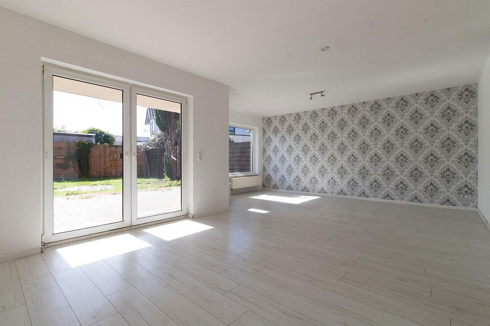 Predaj domu 122 m², pozemek 202 m², Anemonenweg 15, Möser, Sasko-Anhaltsko Predaj domu 122 m², pozemek 202 m², Anemonenweg 15, Möser, Sasko-Anhaltsko