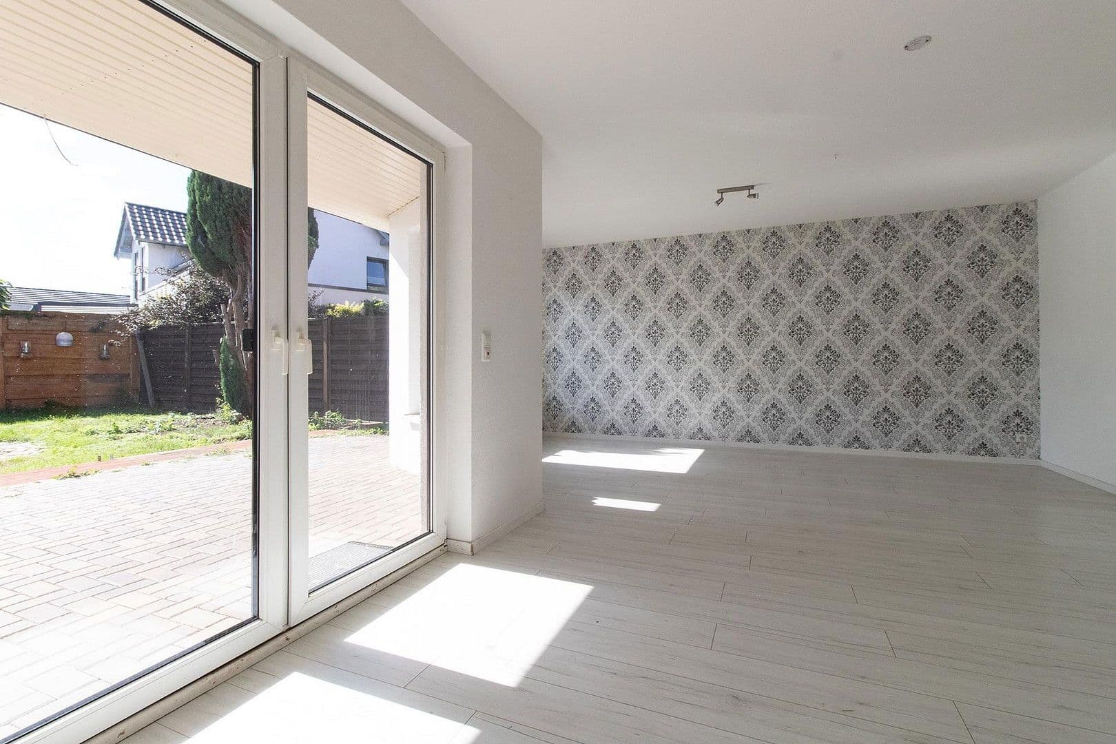 Predaj domu 122 m², pozemek 202 m², Anemonenweg 15, Möser, Sasko-Anhaltsko Predaj domu 122 m², pozemek 202 m², Anemonenweg 15, Möser, Sasko-Anhaltsko