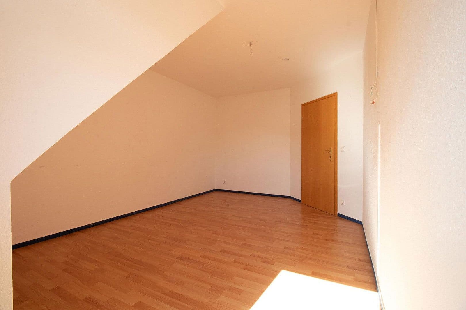 Predaj domu 122 m², pozemek 202 m², Anemonenweg 15, Möser, Sasko-Anhaltsko Predaj domu 122 m², pozemek 202 m², Anemonenweg 15, Möser, Sasko-Anhaltsko
