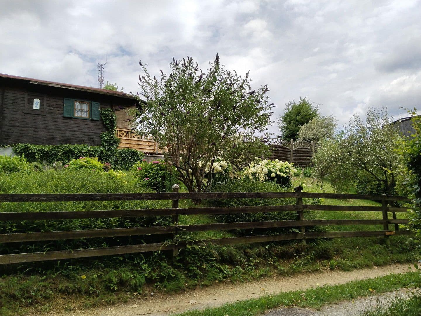 Predaj domu 30 m², pozemek 600 m², Moarjörglweg 124, St. Oswald bei Plankenwart, Štajersko Predaj domu 30 m², pozemek 600 m², Moarjörglweg 124, St. Oswald bei Plankenwart, Štajersko