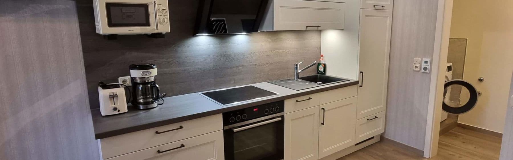 Predaj domu 1.691 m², pozemek 4.041 m², Zum weißen Kreuz 20, Oberthulba, Bavorsko Predaj domu 1.691 m², pozemek 4.041 m², Zum weißen Kreuz 20, Oberthulba, Bavorsko