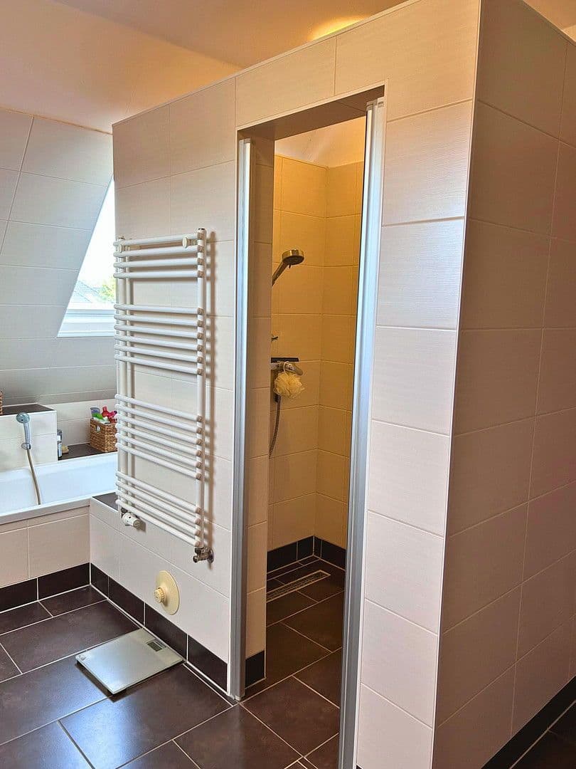 Predaj domu 201 m², pozemek 656 m², Bad Bramstedt, Šlezvicko-Holštajnsko Predaj domu 201 m², pozemek 656 m², Bad Bramstedt, Šlezvicko-Holštajnsko