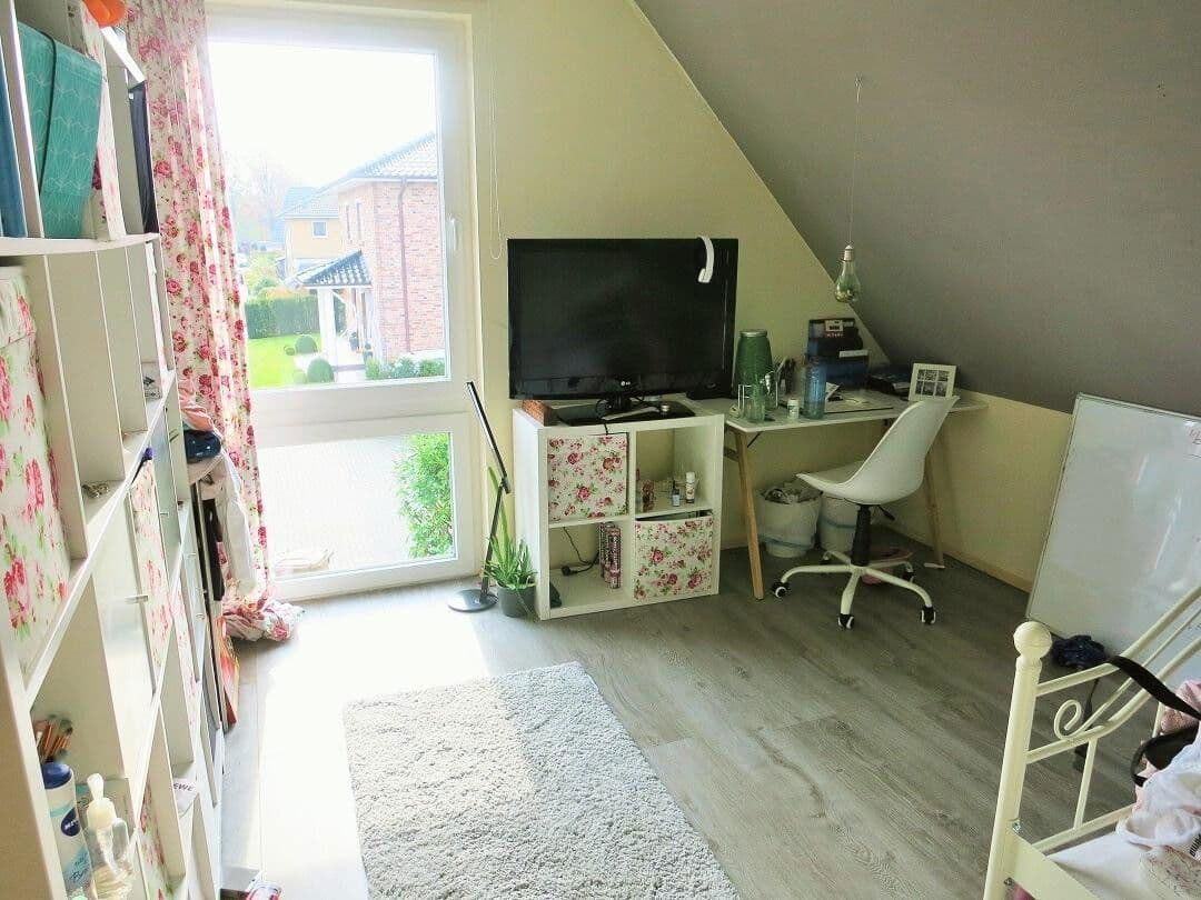 Predaj domu 201 m², pozemek 656 m², Bad Bramstedt, Šlezvicko-Holštajnsko Predaj domu 201 m², pozemek 656 m², Bad Bramstedt, Šlezvicko-Holštajnsko