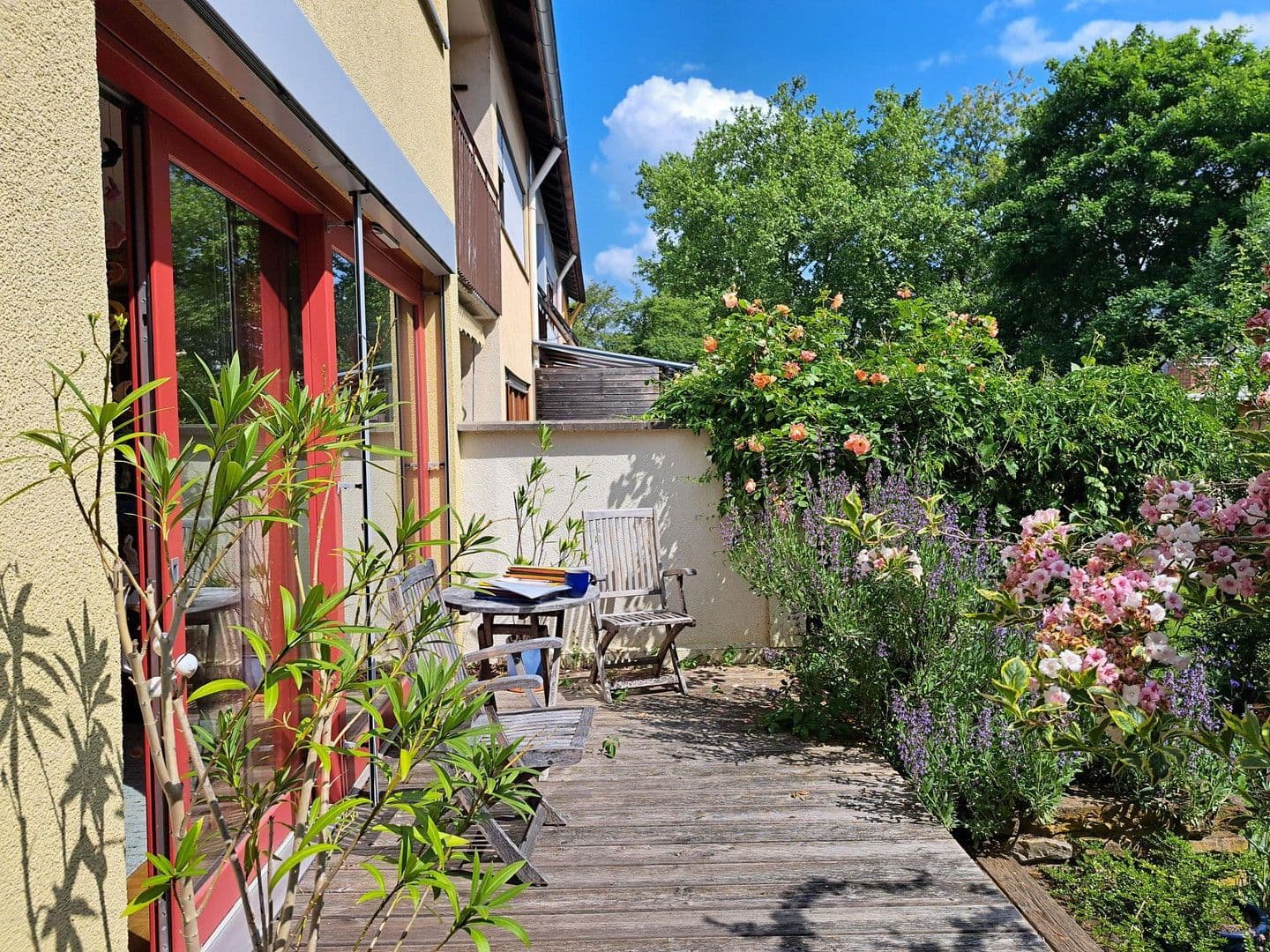 Predaj domu 160 m², pozemek 227 m², Stutensee, Bádensko-Wurttembersko Predaj domu 160 m², pozemek 227 m², Stutensee, Bádensko-Wurttembersko