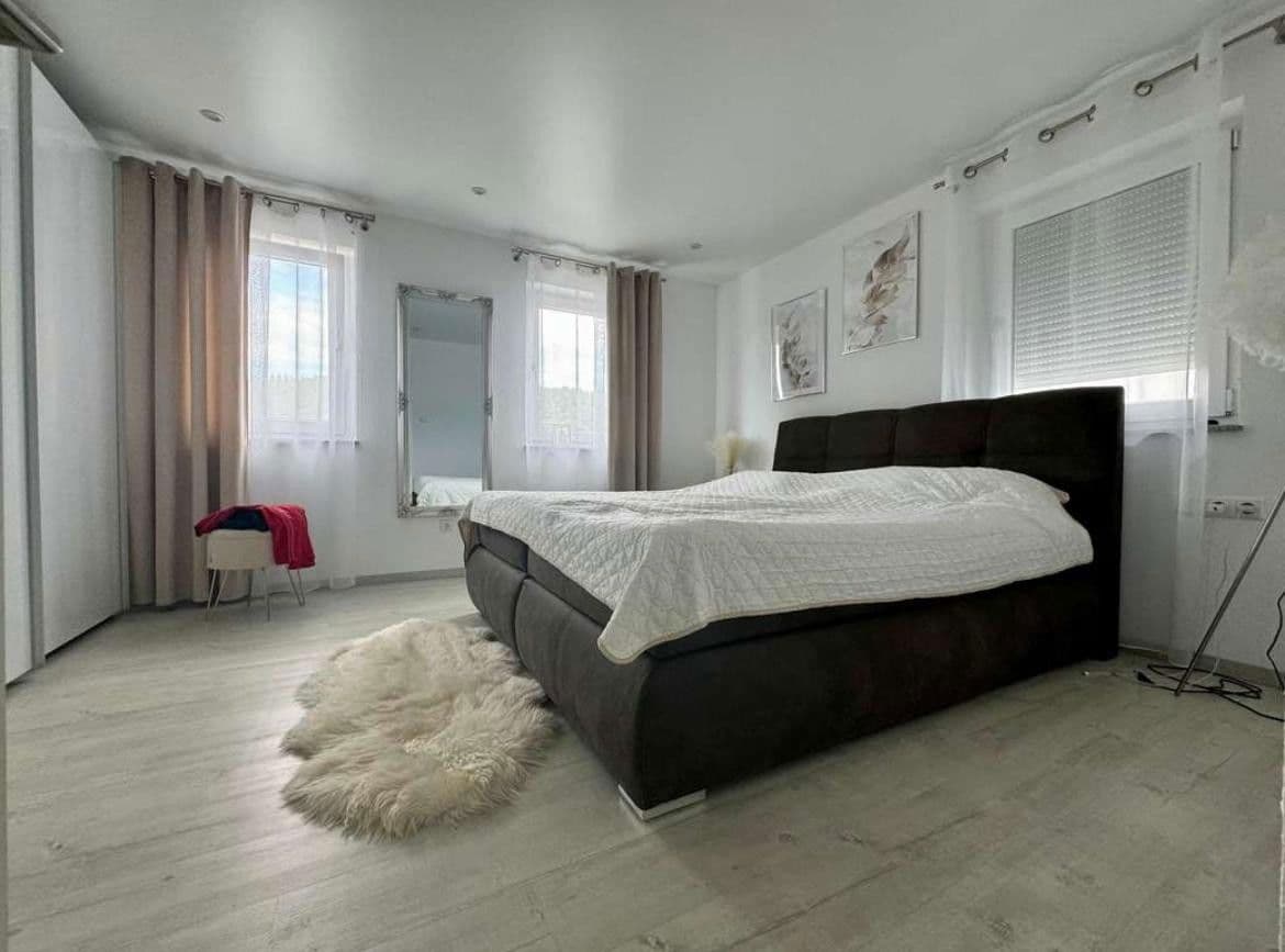 Predaj domu 127 m², pozemek 159 m², Hermann-Vischer-Str. 23/3, Bietigheim-Bissingen, Bádensko-Wurttembersko Predaj domu 127 m², pozemek 159 m², Hermann-Vischer-Str. 23/3, Bietigheim-Bissingen, Bádensko-Wurttembersko