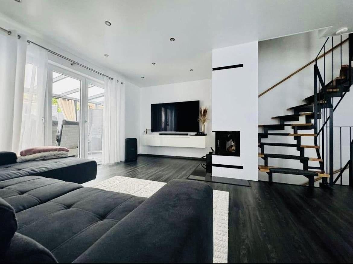 Predaj domu 127 m², pozemek 159 m², Hermann-Vischer-Str. 23/3, Bietigheim-Bissingen, Bádensko-Wurttembersko Predaj domu 127 m², pozemek 159 m², Hermann-Vischer-Str. 23/3, Bietigheim-Bissingen, Bádensko-Wurttembersko