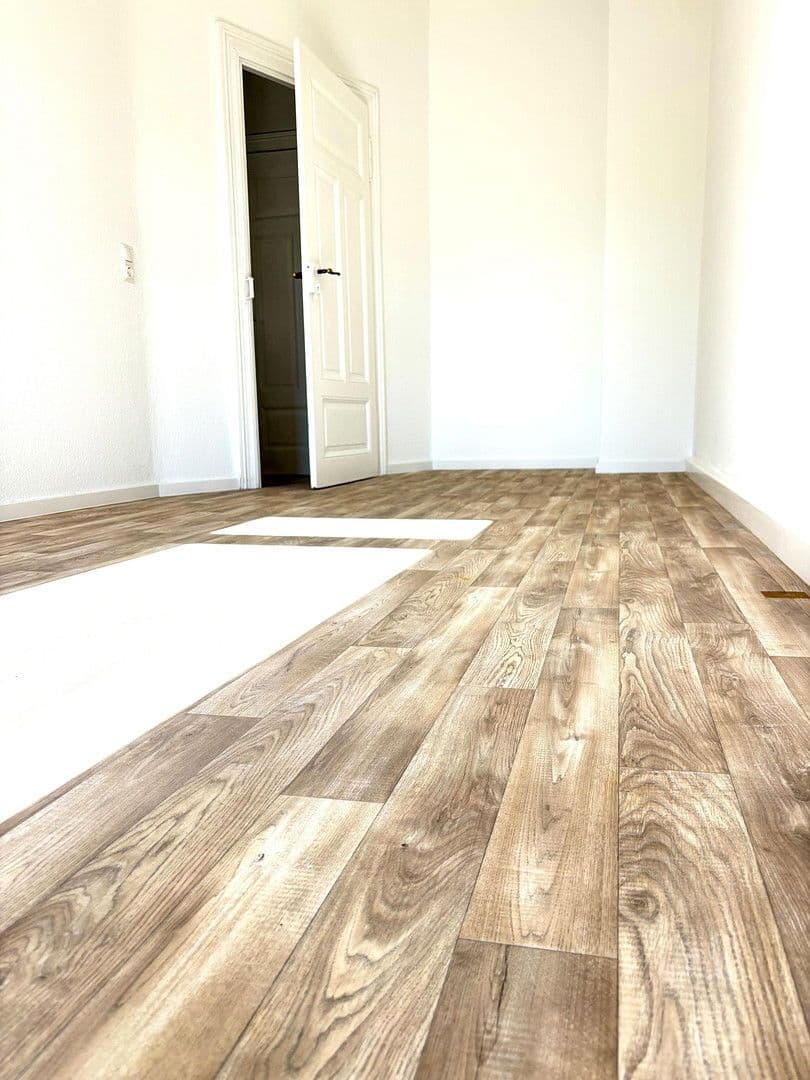 Prenájom bytu 2-izbový 61 m², Albertstraße 34, Markranstädt, Sasko Prenájom bytu 2-izbový 61 m², Albertstraße 34, Markranstädt, Sasko