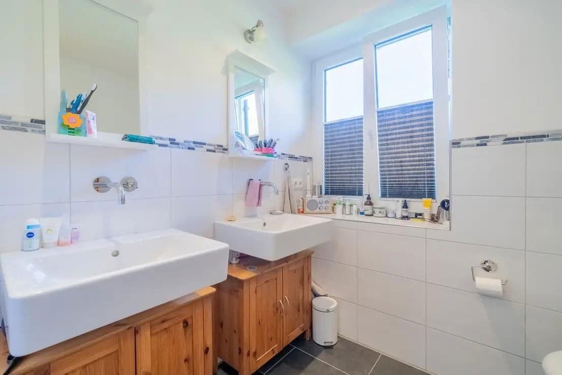 Predaj domu 279 m², pozemek 1.222 m², Grainau, Bavorsko Predaj domu 279 m², pozemek 1.222 m², Grainau, Bavorsko