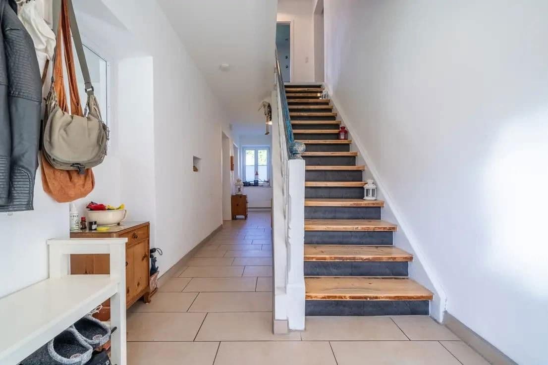 Predaj domu 279 m², pozemek 1.222 m², Grainau, Bavorsko Predaj domu 279 m², pozemek 1.222 m², Grainau, Bavorsko