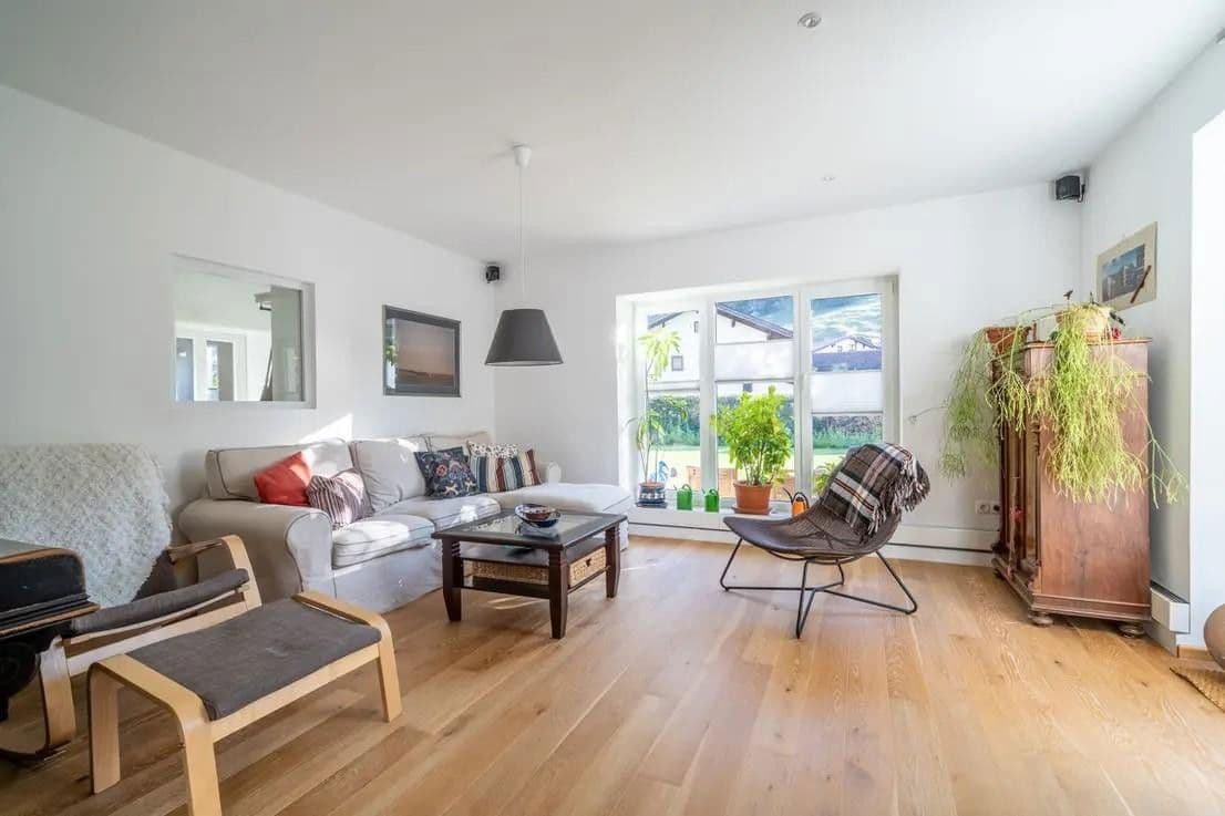 Predaj domu 279 m², pozemek 1.222 m², Grainau, Bavorsko Predaj domu 279 m², pozemek 1.222 m², Grainau, Bavorsko