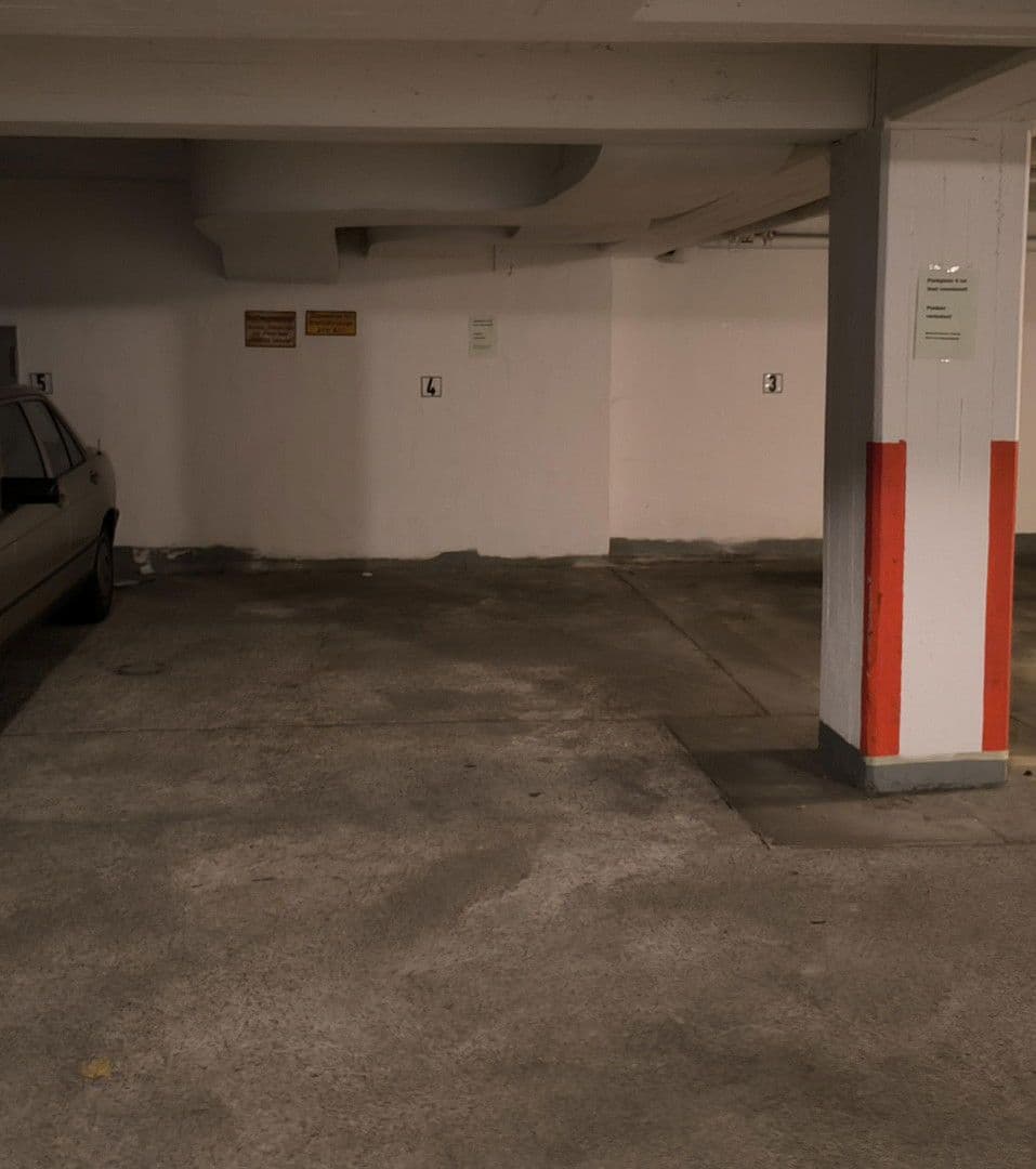 Prenájom garáže, Faulenstraße 44 - 46, Bremen, Brémy Prenájom garáže, Faulenstraße 44 - 46, Bremen, Brémy