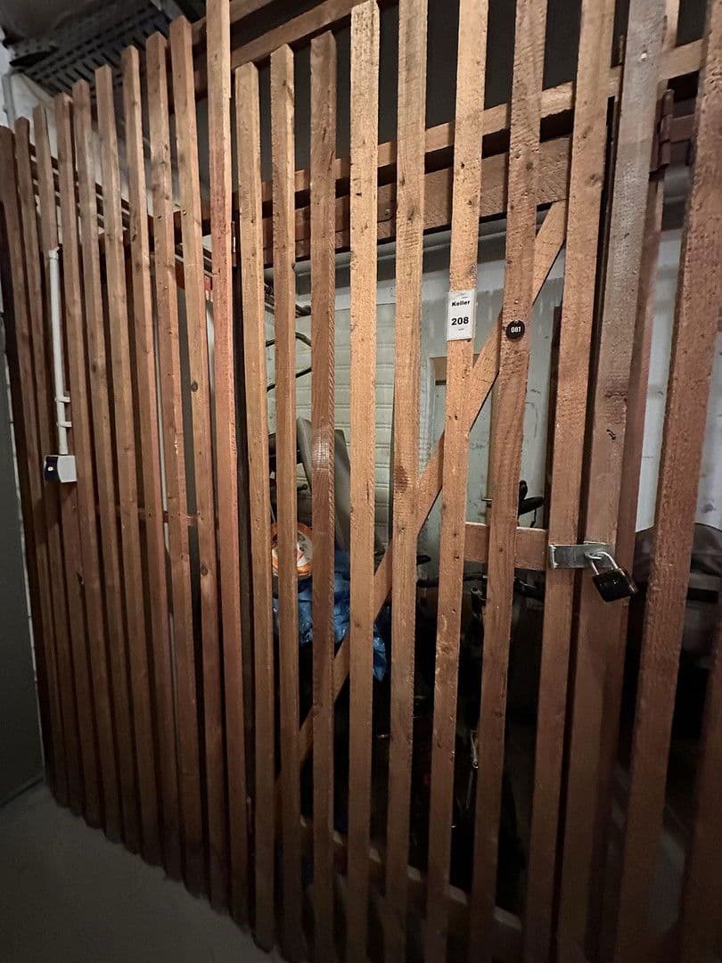 Prenájom bytu 3-izbový 90 m², Darmstadt, Hesensko Prenájom bytu 3-izbový 90 m², Darmstadt, Hesensko