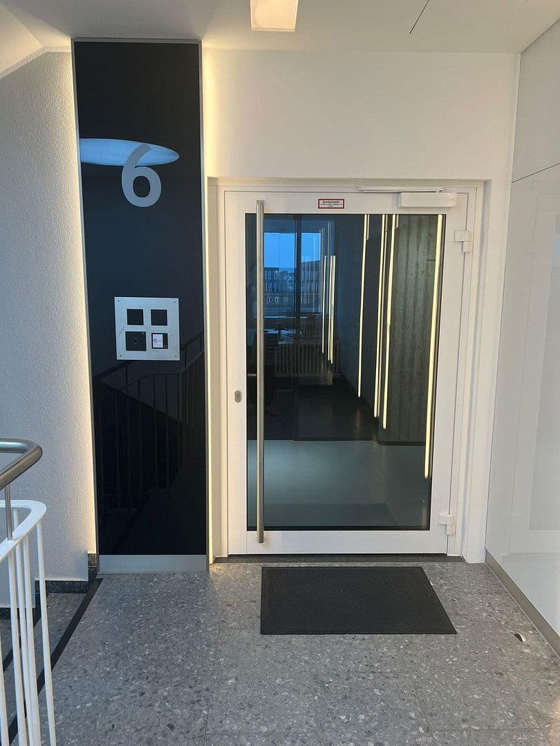 Prenájom kancelárie 100 m², Huyssenallee 82, Essen, Severné Porýnie - Westfálsko Prenájom kancelárie 100 m², Huyssenallee 82, Essen, Severné Porýnie - Westfálsko