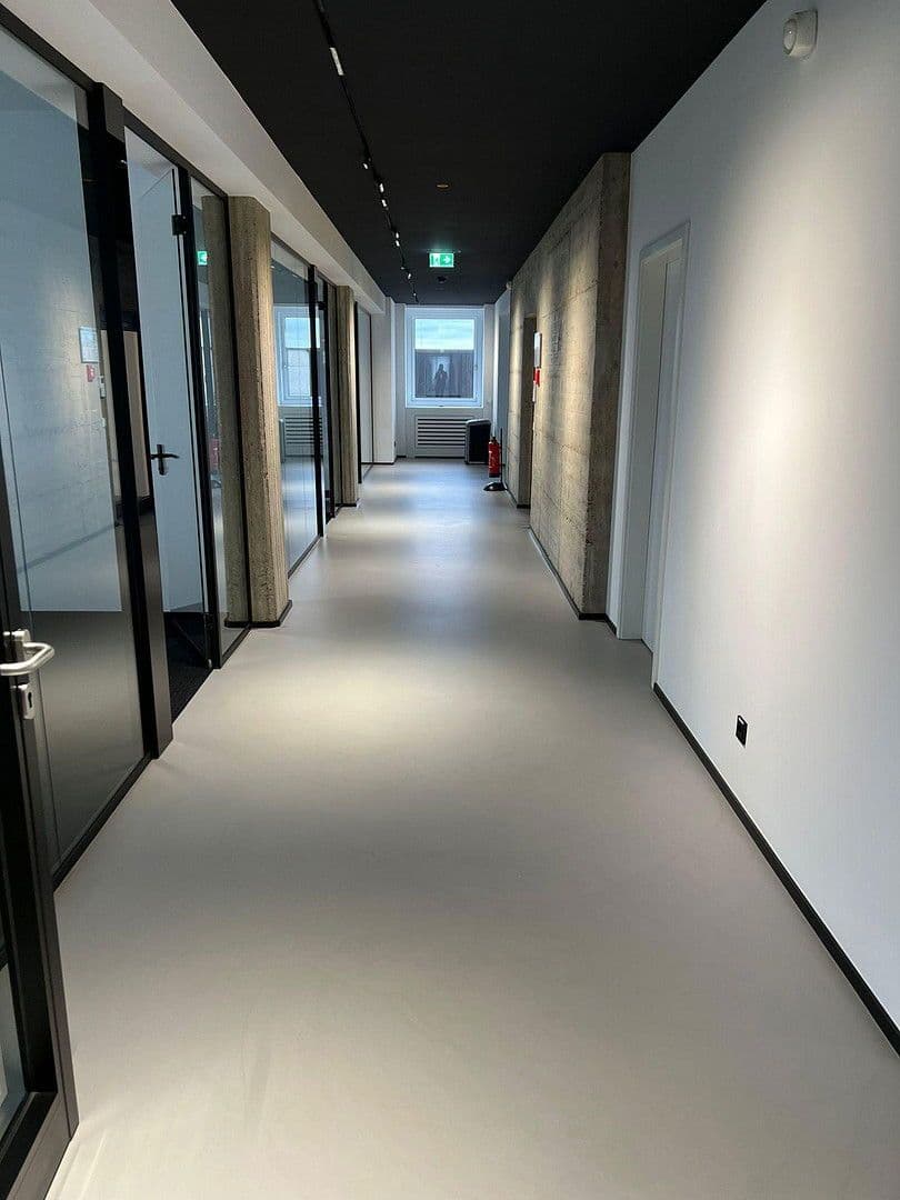 Prenájom kancelárie 100 m², Huyssenallee 82, Essen, Severné Porýnie - Westfálsko Prenájom kancelárie 100 m², Huyssenallee 82, Essen, Severné Porýnie - Westfálsko