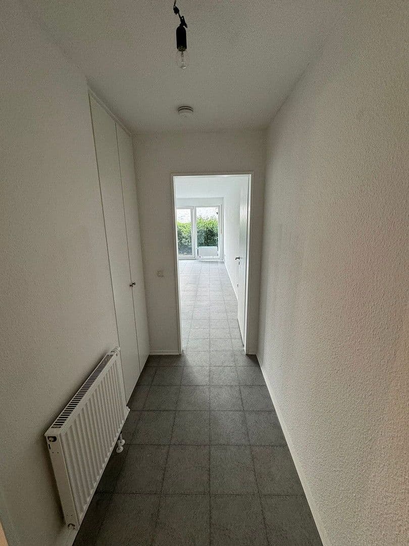 Prenájom bytu 1-izbový 47 m², Köln, Severné Porýnie - Westfálsko Prenájom bytu 1-izbový 47 m², Köln, Severné Porýnie - Westfálsko