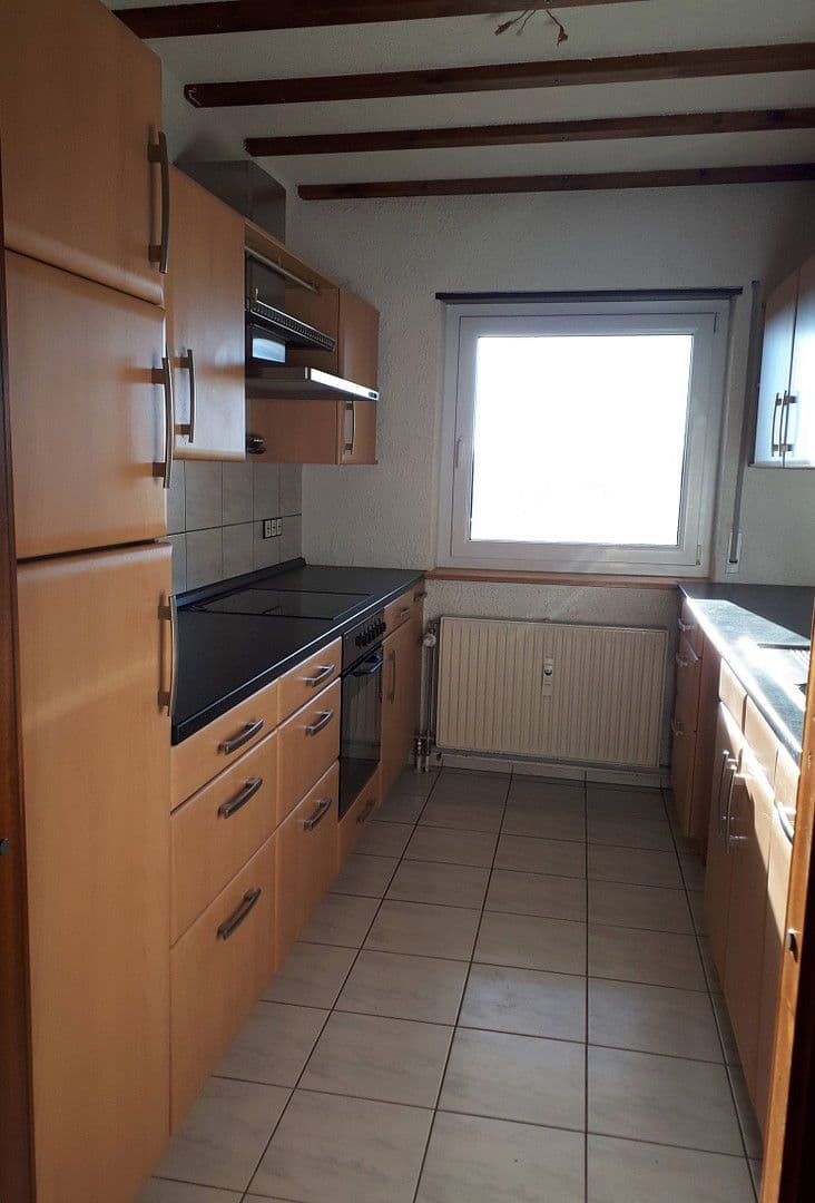 Prenájom bytu 3-izbový 99 m², Schwetzinger Str. 90B, Hockenheim, Bádensko-Wurttembersko Prenájom bytu 3-izbový 99 m², Schwetzinger Str. 90B, Hockenheim, Bádensko-Wurttembersko