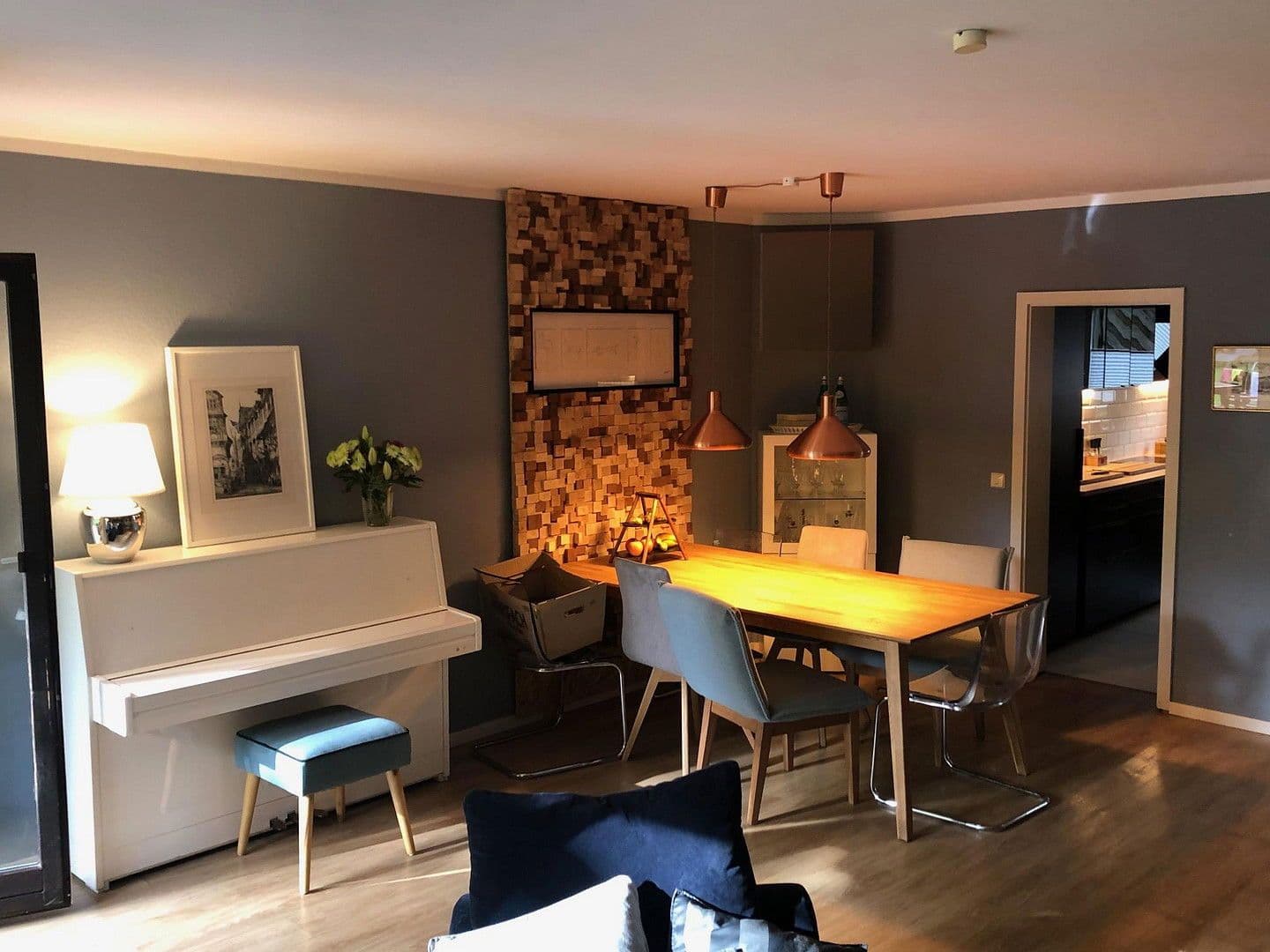 Predaj domu 144 m², pozemek 259 m², Wiesbaden, Hesensko Predaj domu 144 m², pozemek 259 m², Wiesbaden, Hesensko