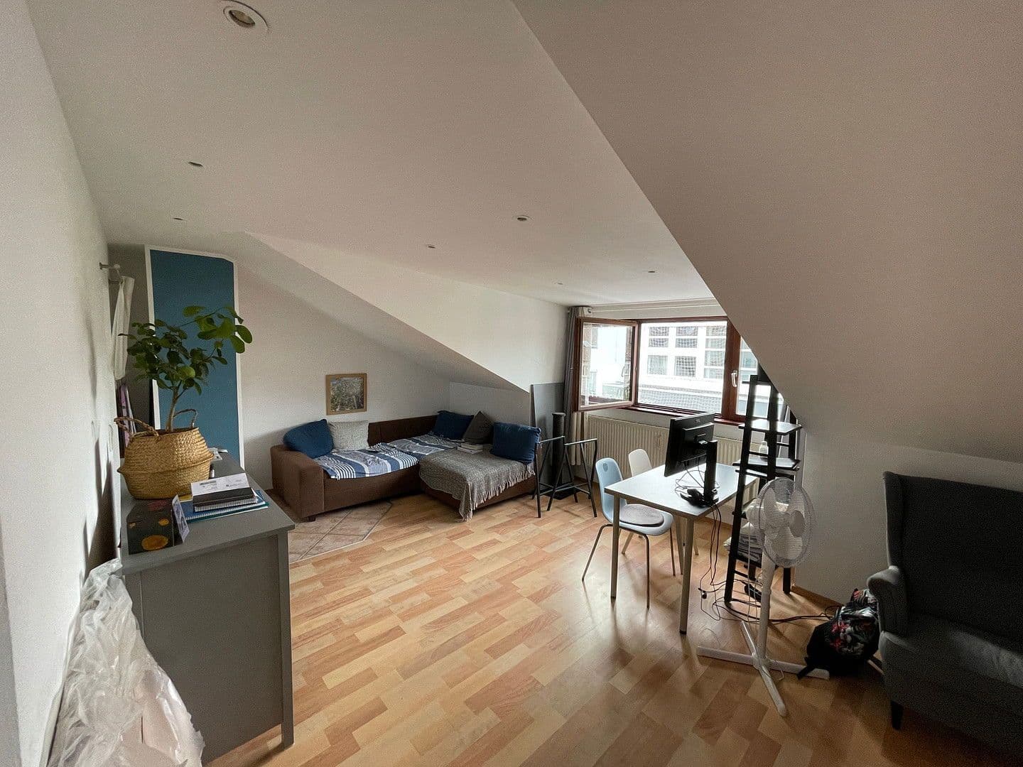 Prenájom bytu 2-izbový 53 m², Lindenspürstr. 44, Stuttgart, Bádensko-Wurttembersko Prenájom bytu 2-izbový 53 m², Lindenspürstr. 44, Stuttgart, Bádensko-Wurttembersko