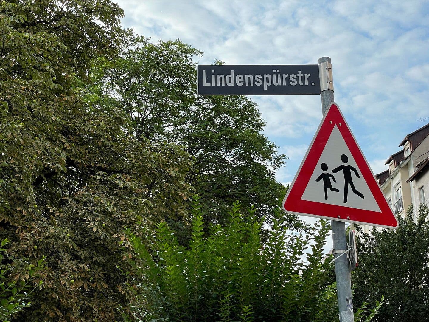 Prenájom bytu 2-izbový 53 m², Lindenspürstr. 44, Stuttgart, Bádensko-Wurttembersko Prenájom bytu 2-izbový 53 m², Lindenspürstr. 44, Stuttgart, Bádensko-Wurttembersko