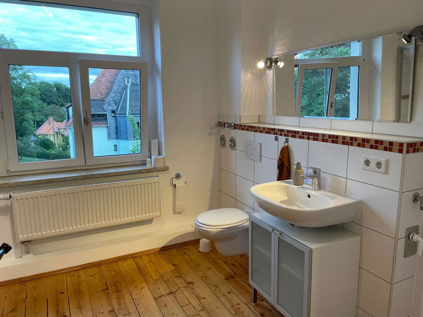 Prenájom bytu 3-izbový 85 m², Fördergersdorfer Str. 12 - Zufahrt Bergstraße 21, Tharandt, Sasko Prenájom bytu 3-izbový 85 m², Fördergersdorfer Str. 12 - Zufahrt Bergstraße 21, Tharandt, Sasko