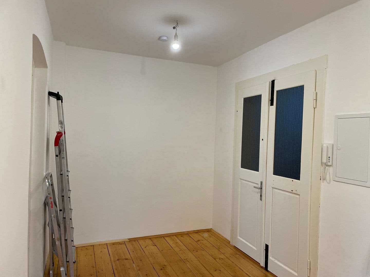 Prenájom bytu 3-izbový 85 m², Fördergersdorfer Str. 12 - Zufahrt Bergstraße 21, Tharandt, Sasko Prenájom bytu 3-izbový 85 m², Fördergersdorfer Str. 12 - Zufahrt Bergstraße 21, Tharandt, Sasko