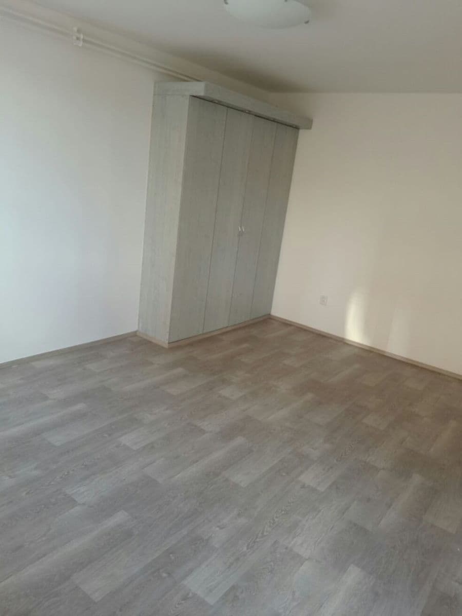 Predaj bytu 1-izbový 40 m², Zámecký vrch, Liberec, Liberecký kraj Predaj bytu 1-izbový 40 m², Zámecký vrch, Liberec, Liberecký kraj