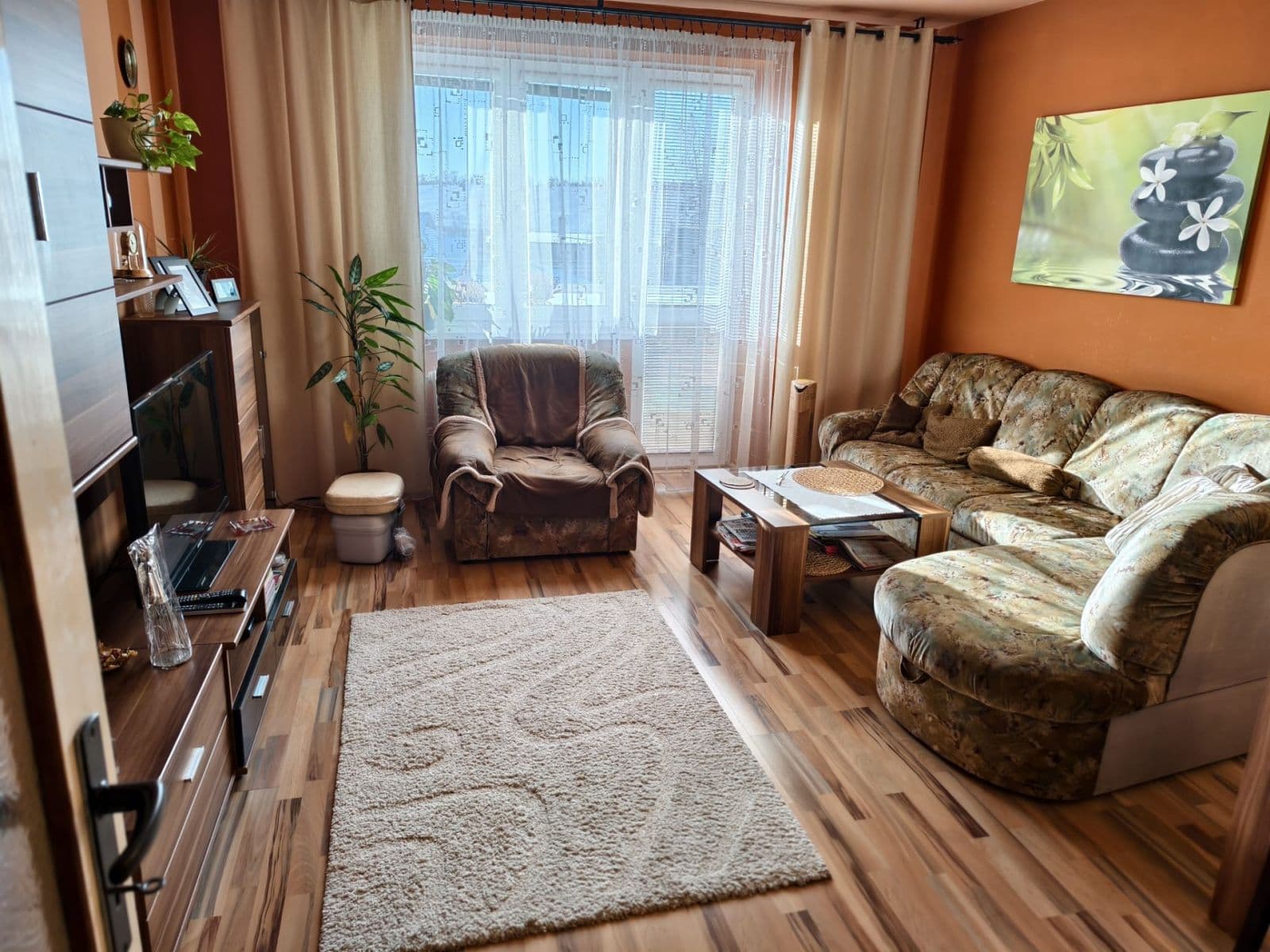 Predaj bytu 3-izbový 75 m², Husova, Náměšť nad Oslavou, Kraj Vysočina Predaj bytu 3-izbový 75 m², Husova, Náměšť nad Oslavou, Kraj Vysočina