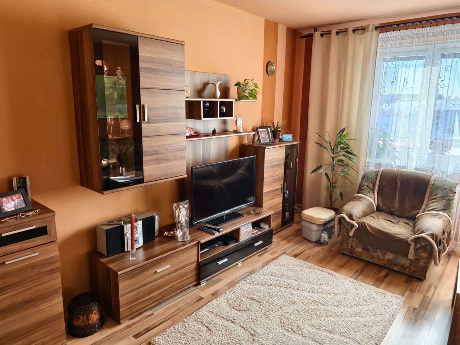 Predaj bytu 3-izbový 75 m², Husova, Náměšť nad Oslavou, Kraj Vysočina Predaj bytu 3-izbový 75 m², Husova, Náměšť nad Oslavou, Kraj Vysočina