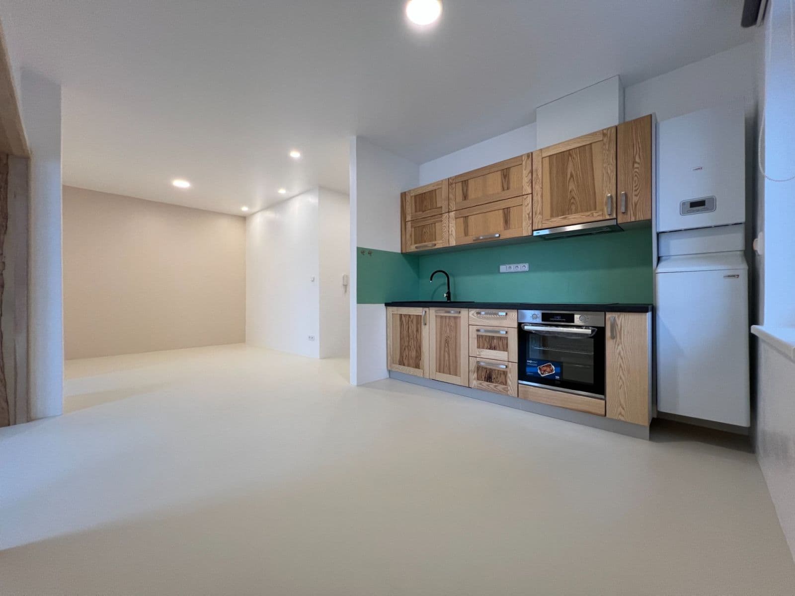 Prenájom bytu 2-izbový 55 m², U Opavice, Opava, Moravskoslezský kraj Prenájom bytu 2-izbový 55 m², U Opavice, Opava, Moravskoslezský kraj