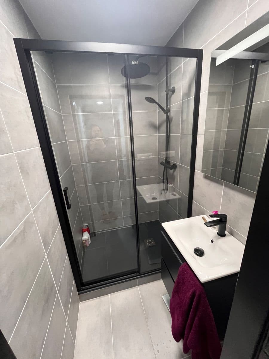 Prenájom bytu 2-izbový 40 m², Osvoboditelů, Kopřivnice, Moravskoslezský kraj Prenájom bytu 2-izbový 40 m², Osvoboditelů, Kopřivnice, Moravskoslezský kraj