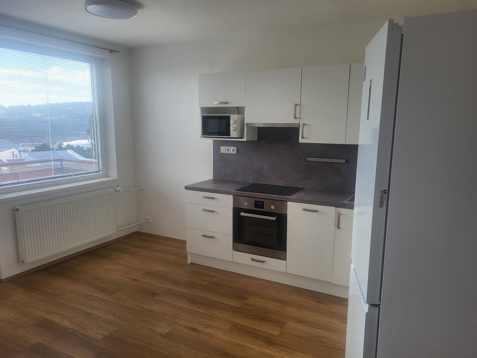 Prenájom bytu 3-izbový 62 m², Lipová, Brno, Jihomoravský kraj Prenájom bytu 3-izbový 62 m², Lipová, Brno, Jihomoravský kraj