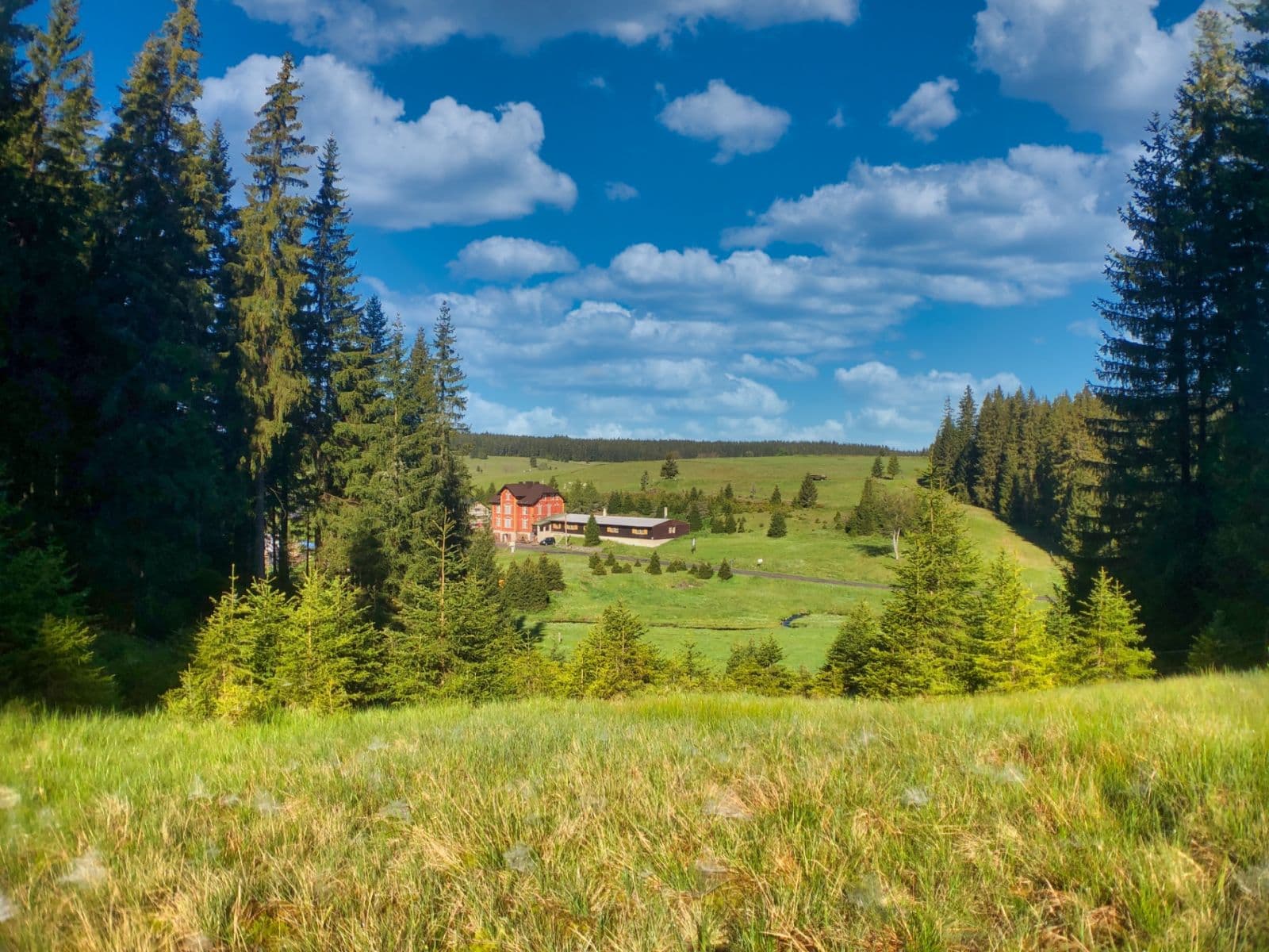 Predaj domu 1.148 m², pozemek 7.869 m², Nové Hamry, Karlovarský kraj Predaj domu 1.148 m², pozemek 7.869 m², Nové Hamry, Karlovarský kraj