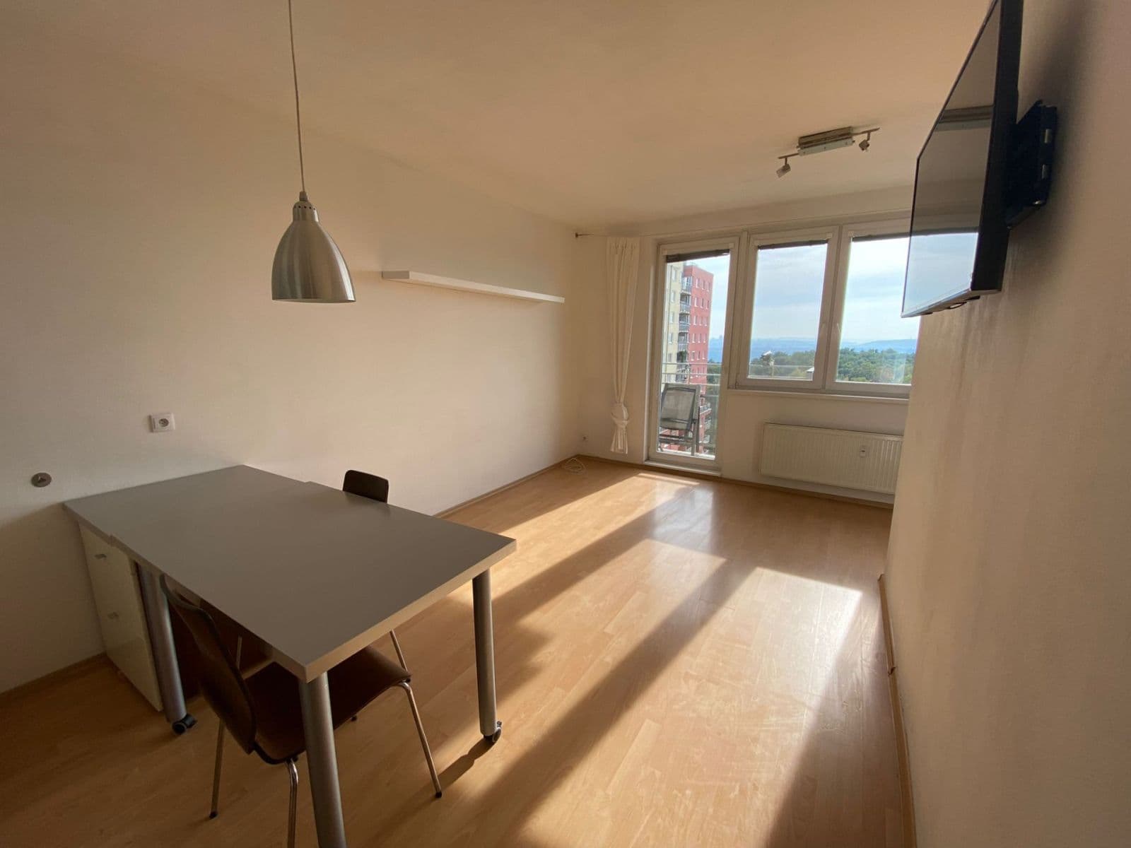 Predaj bytu 1-izbový 39 m², Hnězdenská, Praha, Praha Predaj bytu 1-izbový 39 m², Hnězdenská, Praha, Praha