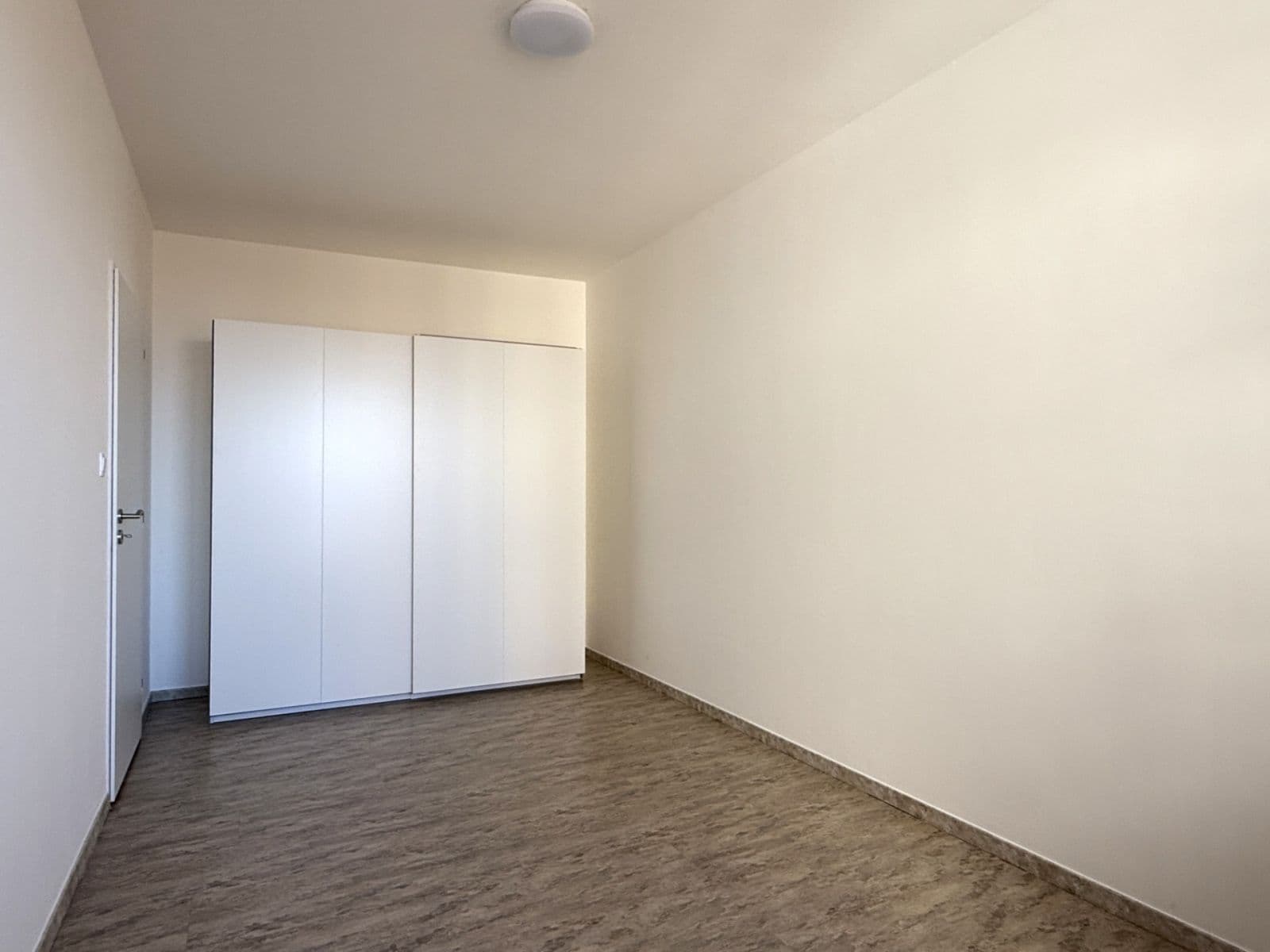 Predaj bytu 2-izbový 44 m², Hnězdenská, Praha, Praha Predaj bytu 2-izbový 44 m², Hnězdenská, Praha, Praha