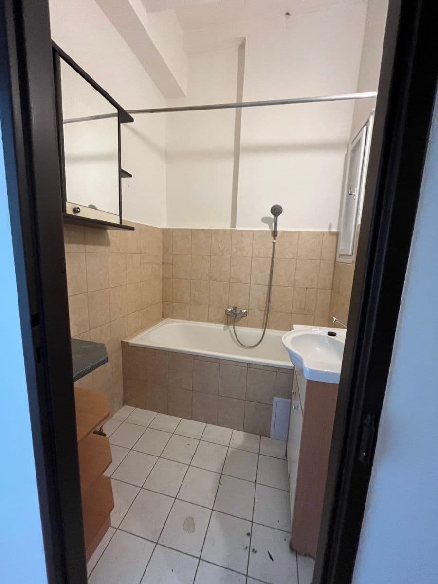 Prenájom bytu 2-izbový 50 m², Prachnerova, Praha, Praha Prenájom bytu 2-izbový 50 m², Prachnerova, Praha, Praha