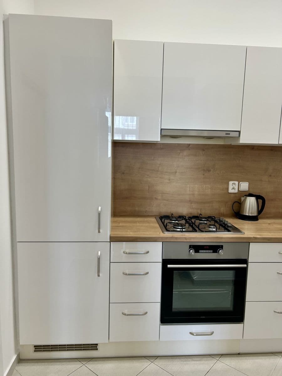 Prenájom bytu 53 m², Na Plzeňce, Praha, Praha Prenájom bytu 53 m², Na Plzeňce, Praha, Praha