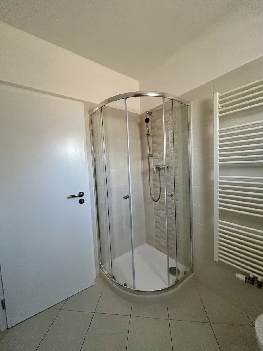 Prenájom bytu 53 m², Na Plzeňce, Praha, Praha Prenájom bytu 53 m², Na Plzeňce, Praha, Praha