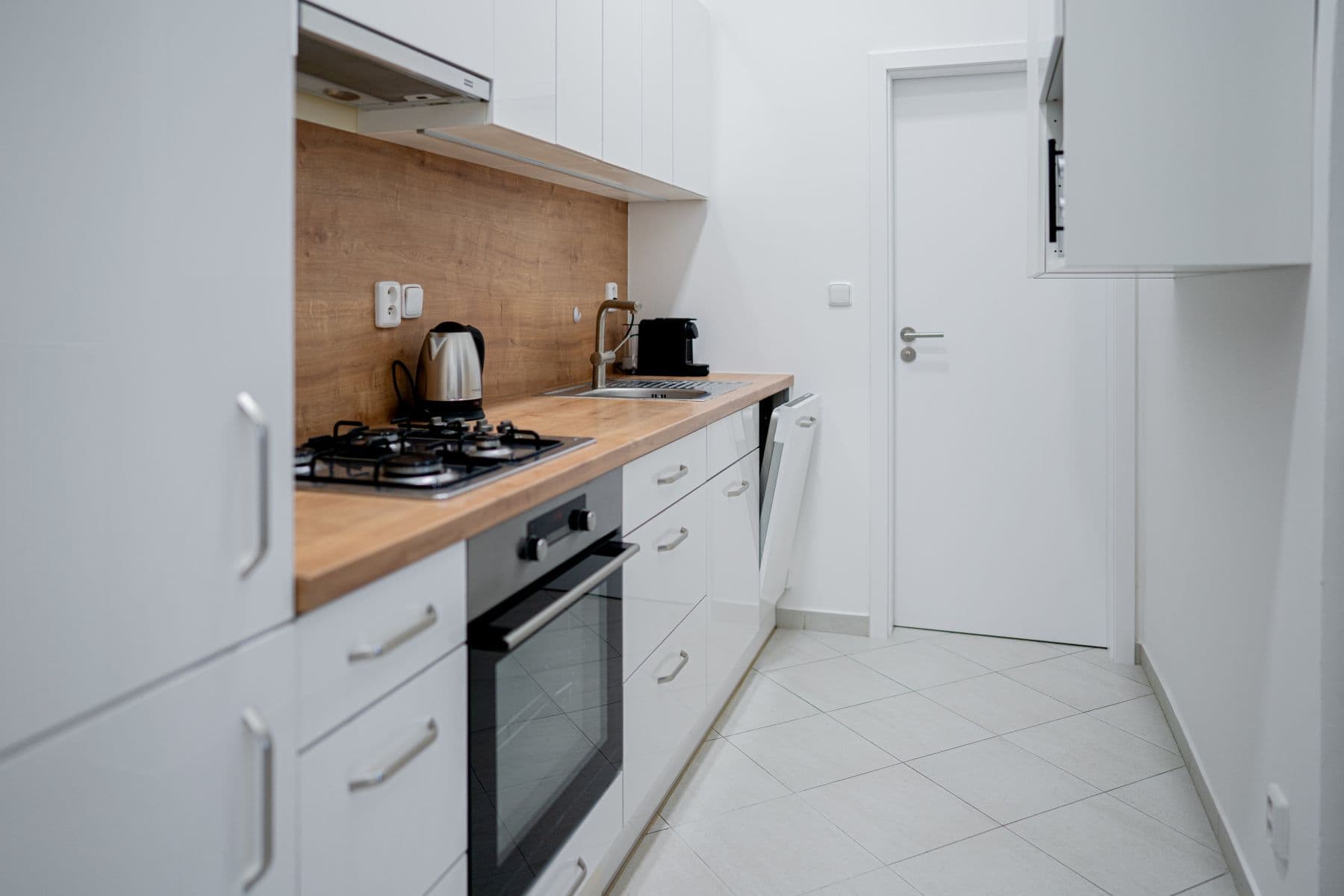 Prenájom bytu 53 m², Na Plzeňce, Praha, Praha Prenájom bytu 53 m², Na Plzeňce, Praha, Praha