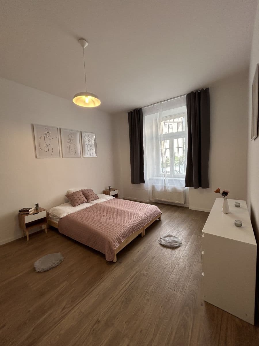 Prenájom bytu 53 m², Na Plzeňce, Praha, Praha Prenájom bytu 53 m², Na Plzeňce, Praha, Praha