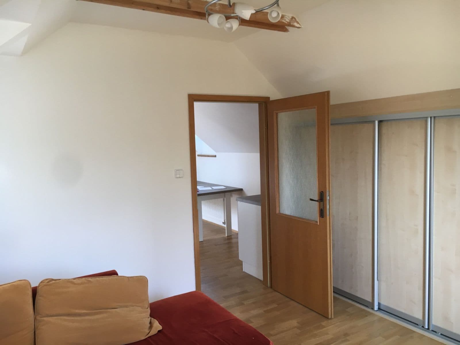 Prenájom domu 50 m², pozemek 500 m², Hlavní, Ondřejov, Středočeský kraj Prenájom domu 50 m², pozemek 500 m², Hlavní, Ondřejov, Středočeský kraj