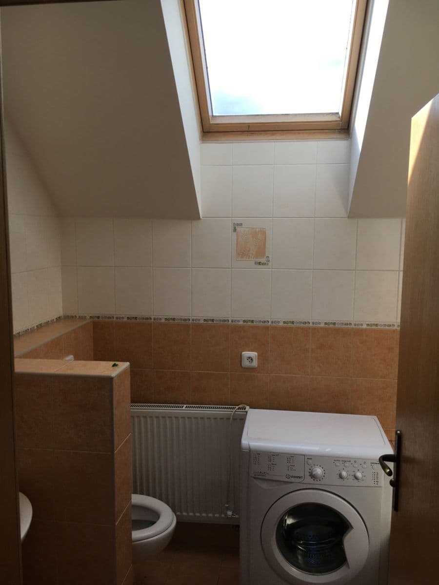 Prenájom domu 50 m², pozemek 500 m², Hlavní, Ondřejov, Středočeský kraj Prenájom domu 50 m², pozemek 500 m², Hlavní, Ondřejov, Středočeský kraj