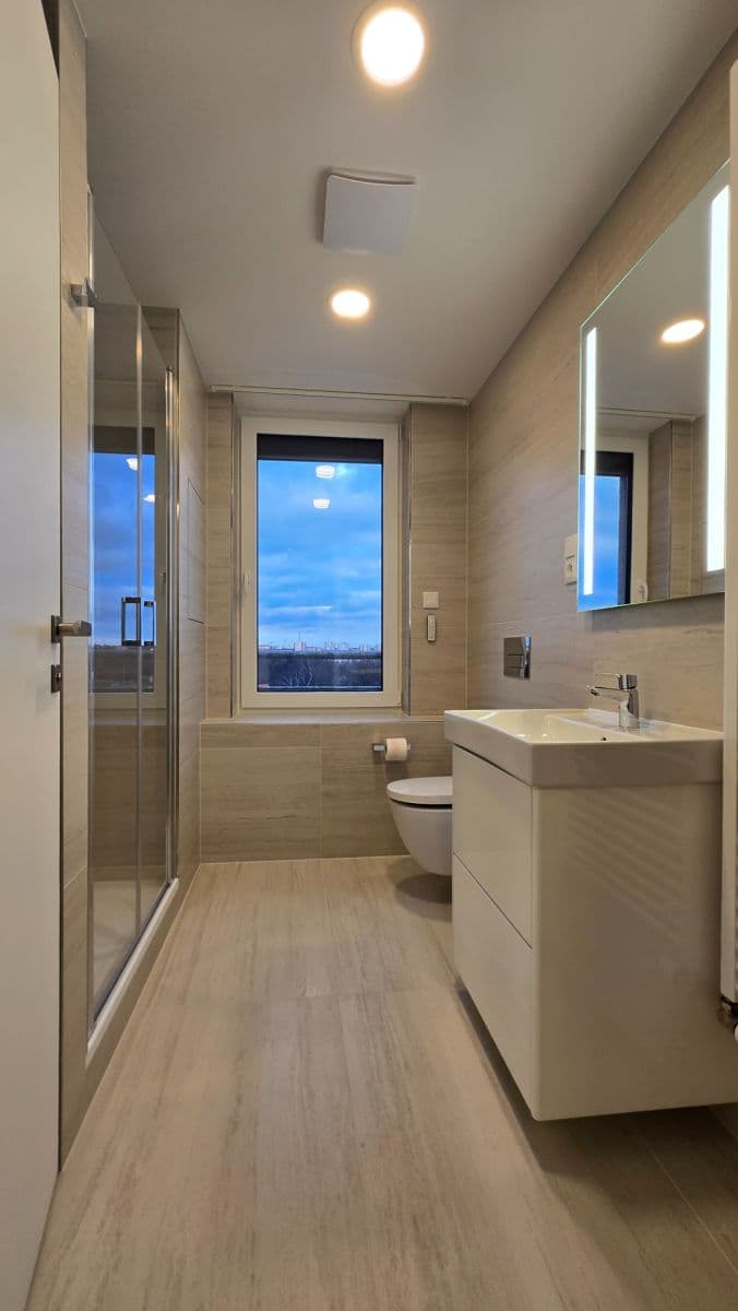 Prenájom bytu 1-izbový 37 m², Klapálkova, Praha, Praha Prenájom bytu 1-izbový 37 m², Klapálkova, Praha, Praha