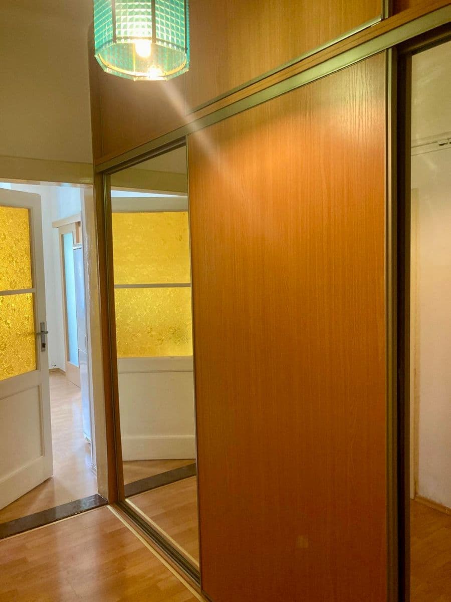 Prenájom bytu 2-izbový 47 m², Rostovská, Praha, Praha Prenájom bytu 2-izbový 47 m², Rostovská, Praha, Praha